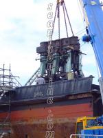 ID 3795 LYTTELTON II (1939/303grt/LR No. 5215521) - Her engines are removed by crane following their acquisition by the Melbourne Steam Traction Enthusiasts Club. The engines, boilers and engineroom section...